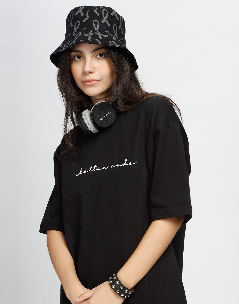 Logo 23 Crew Neck Tee, Black (Unisex)